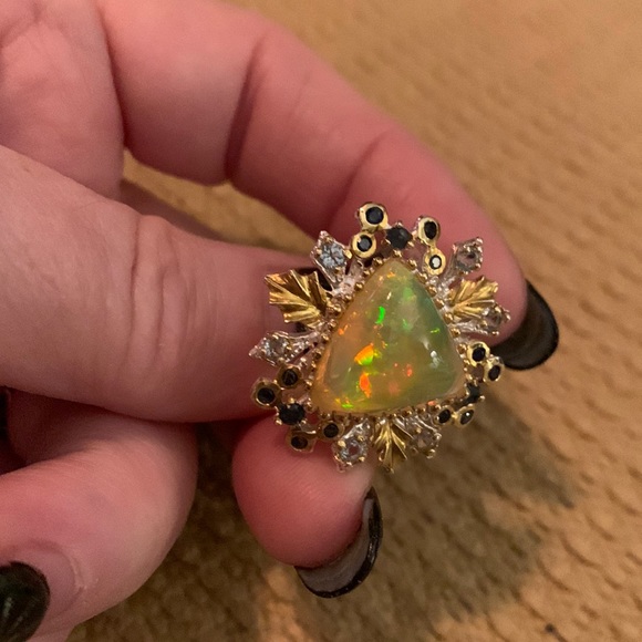 Opal Multi Stone Ring. Size 9 - Picture 1 of 10